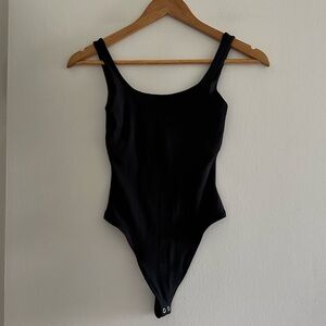 Good American Black Comfy Classic Neutral Thong Bodysuit Basics size 0 EUC
